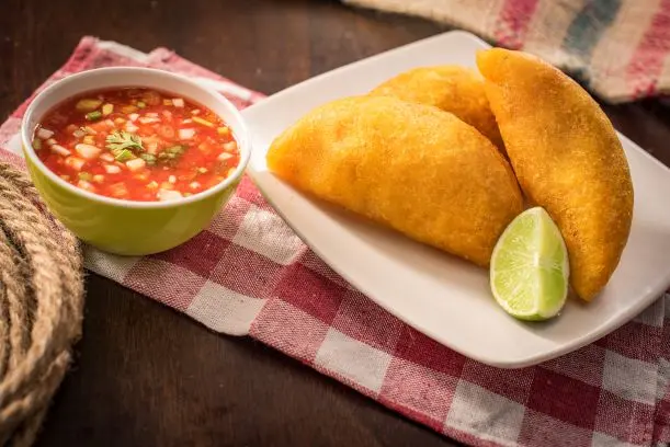 [0057] EMPANADA